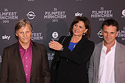 "Den Menschen so fern" Hauptdarsteller Viggo Mortensen, Ministerin Ilse Aigner, Regisseur David Oelhoffen (©Foto: Martin Schmitz)